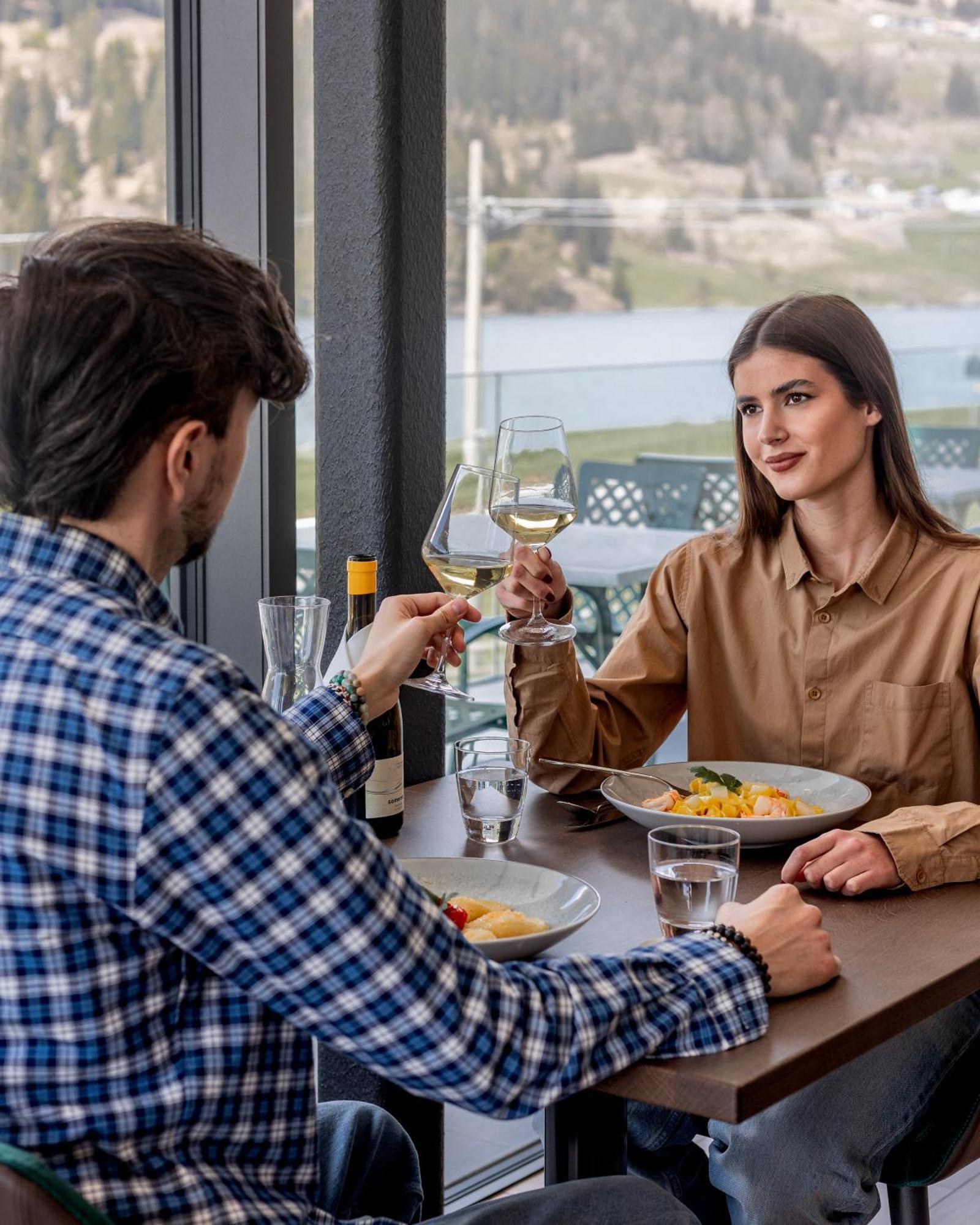 Hotel Alpenrose San Valentino alla Muta Luaran gambar