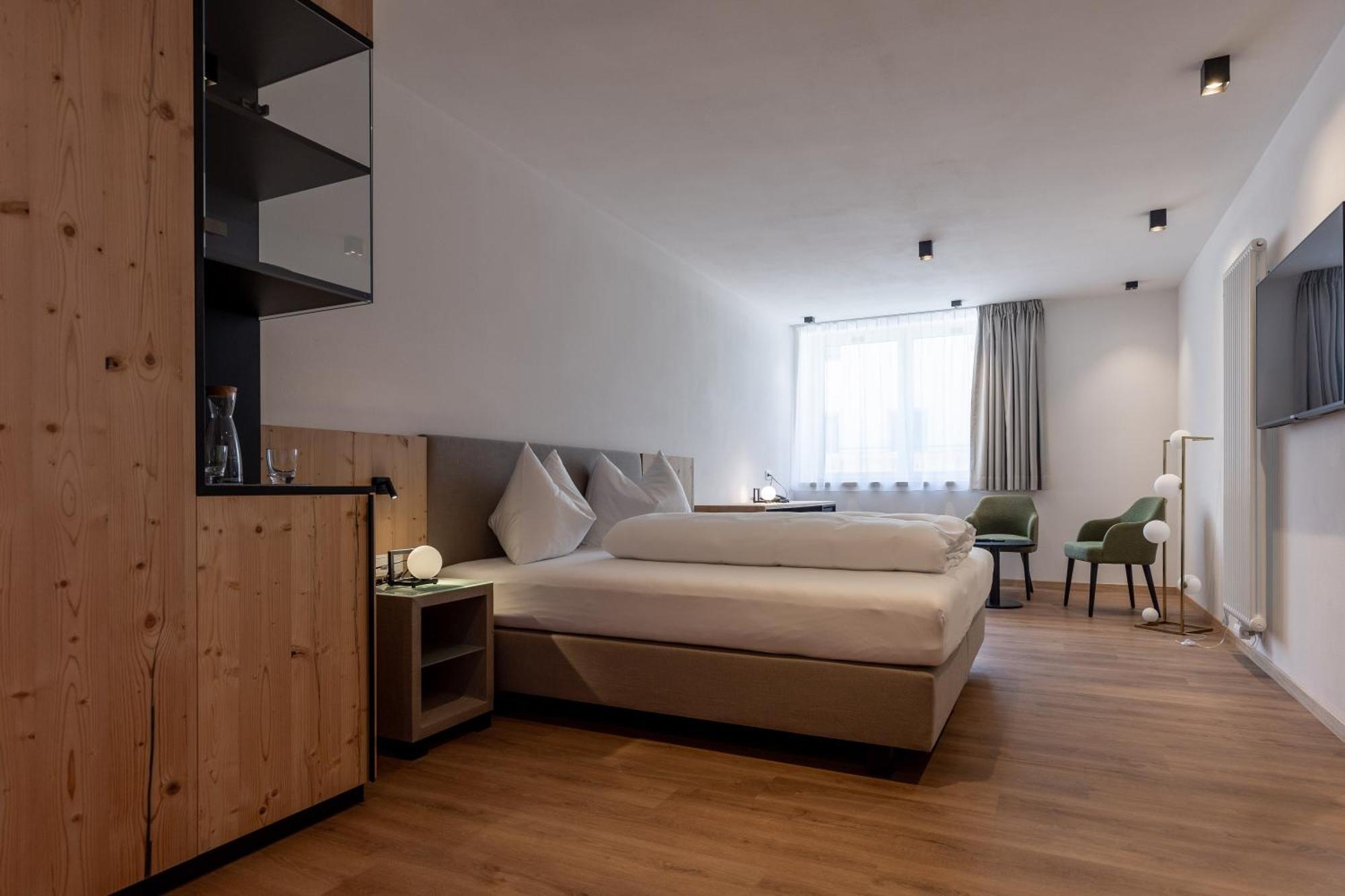 Hotel Alpenrose San Valentino alla Muta Bilik gambar